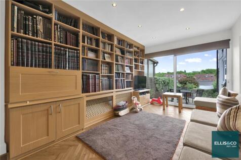 Tenterden Drive, Hendon, NW4
