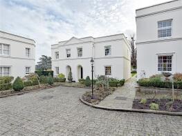 4, Boderton Mews, Burton Park Road, Petworth GU28 0LS