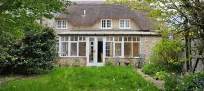 1, Thatch Cottages, Western Way, Winsham, Chard TA20 4JJ