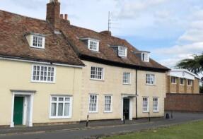 Flat 7, 2 George House, High Street, Huntingdon PE28 0HA