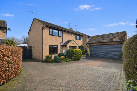Nightingale Drive, Towcester, NN12