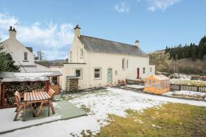11, Lochard Cottages, Kinlochard, Stirling FK8 3TW