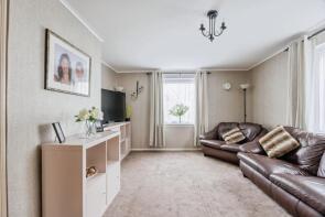 5, Dancing Cairns Crescent, Aberdeen AB16 7DN