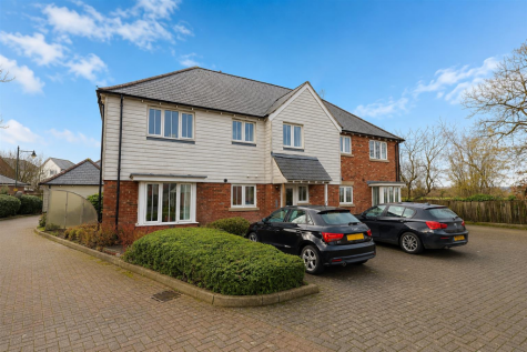 Bastien Lane, Kings Hill, West Malling