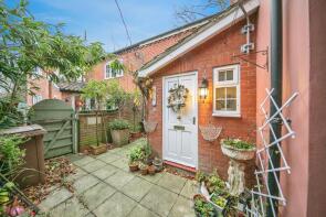 1, Old Post Office Cottages, Whatfield Road, Ipswich IP7 6NA