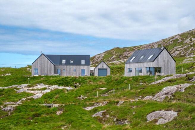 Lodge & Cottage