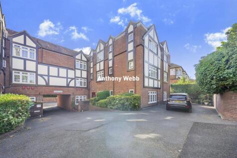 Conway Road, Southgate, N14