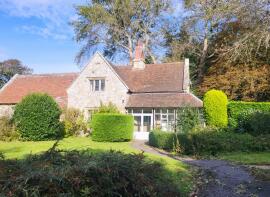 The Old School House, Main Road, Shaftesbury SP7 0NL