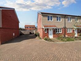 49, Augustus Avenue, Fordingbridge SP6 1FL