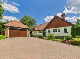 1, Birch Grove, The Birches, Horsham RH13 6GG