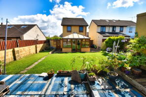 19, Bartletts Well Road, Sageston, Tenby SA70 8SW