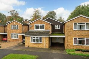 61, Sharps Close, Aylesbury HP18 0NA