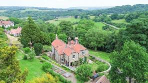 Downe Cottage, Underhill, Glaisdale, Whitby YO21 2PJ