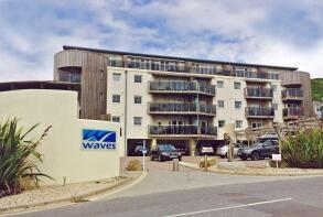 26, Waves, Tregurrian Hill, Watergate Bay, Newquay TR8 4AY