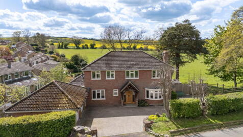 North Waltham, Basingstoke, RG25 2BS