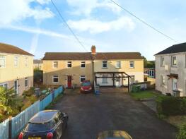 4, Brynwern, Wern Hill, Pontypool NP4 6HF