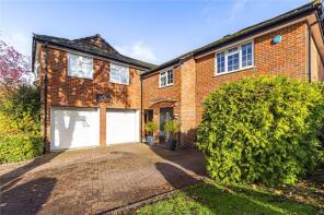 2, Beechwood Park, Hemel Hempstead HP3 0DY