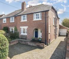 30 Hollingdale House, Killerton Road, Bude EX23 8EN