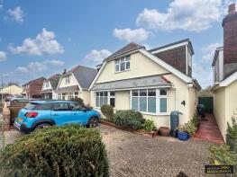 4, St Andrews Avenue, Weymouth DT3 5JS