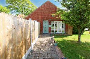 11 Springwell, Oak Tree Crescent, Lydbury North SY7 8BN