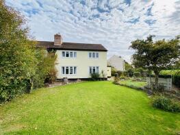 6, Grove Park, Gwerngenny Road, Hereford HR2 9DX