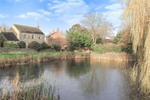 25, Roseberry Green, Ripon HG4 3HZ