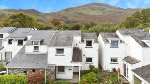 23, Oberon Wood, Caernarfon LL55 4YW
