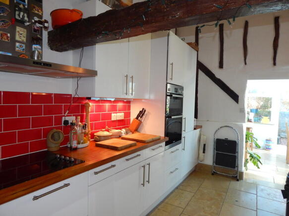 Photo 2