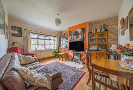 Earlstone Crescent, Bristol, Gloucestershire, BS30