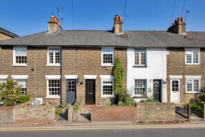 3, May Place, Sole Street, Cobham, Gravesend DA12 3AU