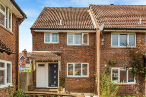 4, Windrush Close, Bramley, Guildford GU5 0BB