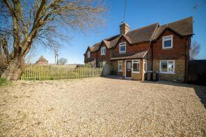 2, Jubilee Cottages, Jubilee Road, Deal CT14 0DS