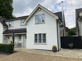 2, Green View Cottages, Quaker Lane, Bury St. Edmunds IP31 1BH