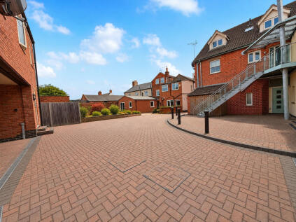 Bridge Street, Saxilby, LN1