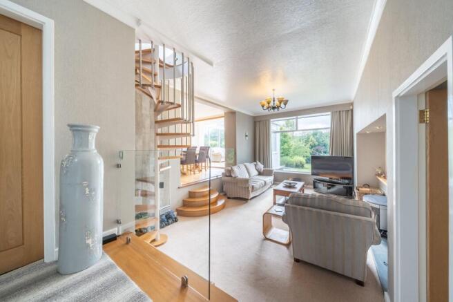 SITTING ROOM