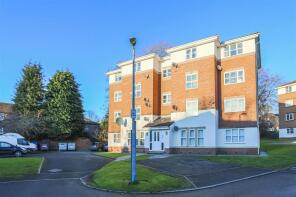 20, Harvard Grove, Salford M6 8GT