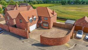 26, West Field Lane, Thorpe On The Hill, Lincoln LN6 9BF