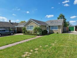 2, Fortescue Drive, Chesterton OX26 1UT