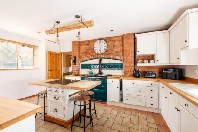 Kitchen/Dining Room