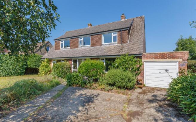 Substantial home in desirable Baring Road, Cowes