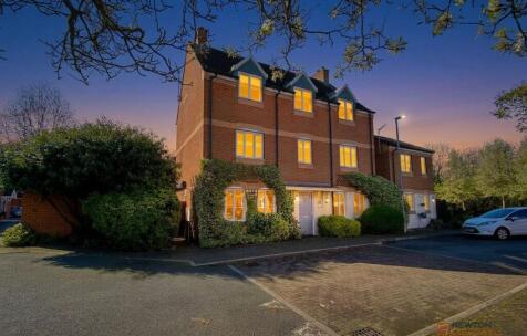 Clover Way, Syston, LE7