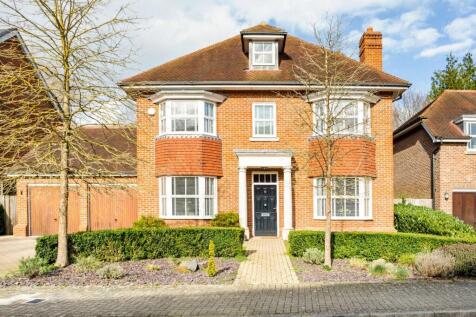 Highgrove Avenue, Ascot, Berkshire