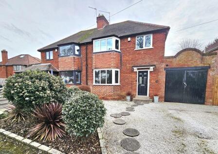 Lakehouse Road, Sutton Coldfield, B73 5BX