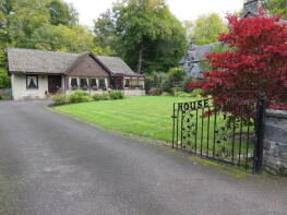 Lamdon House, Crieff Road, Aberfeldy PH15 2BJ