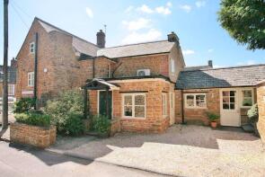 Little Hardres Cottage, Holcombe Gardens, Deddington OX15 0AD