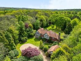 Beggars Roost, Powdermill Lane, Battle TN33 0SY