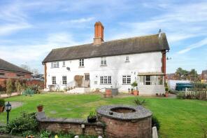 The Gables, Lutterworth Road, Lutterworth LE17 6HN