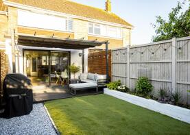 55, St Leodegars Way, Chichester PO20 1PE