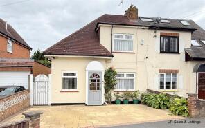 34, The Drive, Waltham Cross EN7 5PA