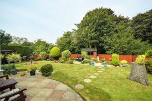 Ellwoodii, Wold View, Fotherby LN11 0TF